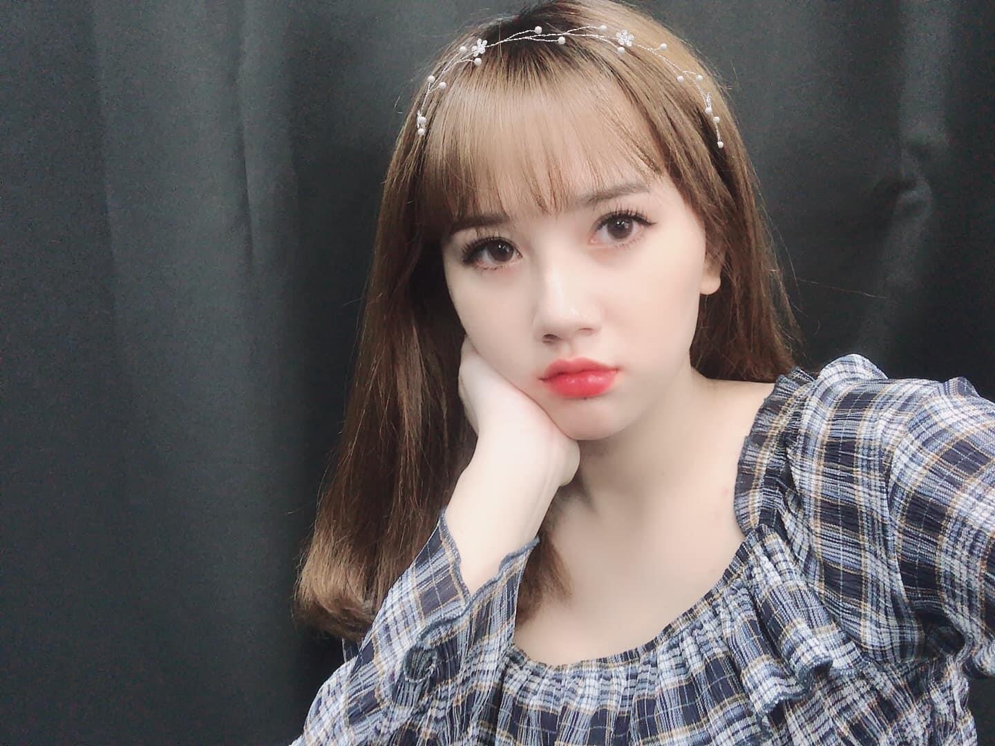 nu sinh Dai hoc San khau Dien anh anh 2