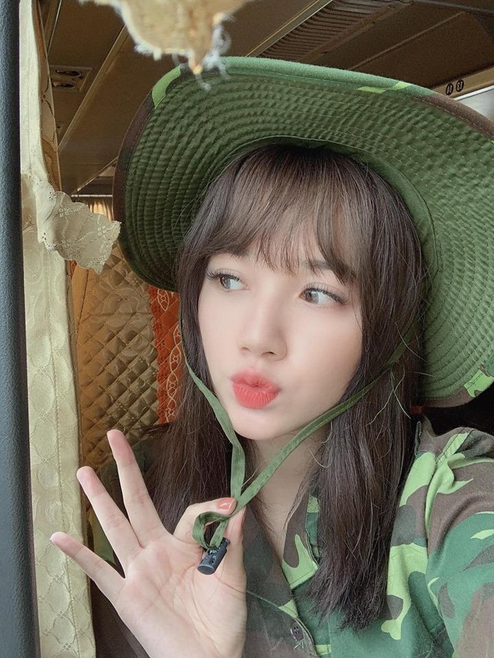 nu sinh Dai hoc San khau Dien anh anh 6