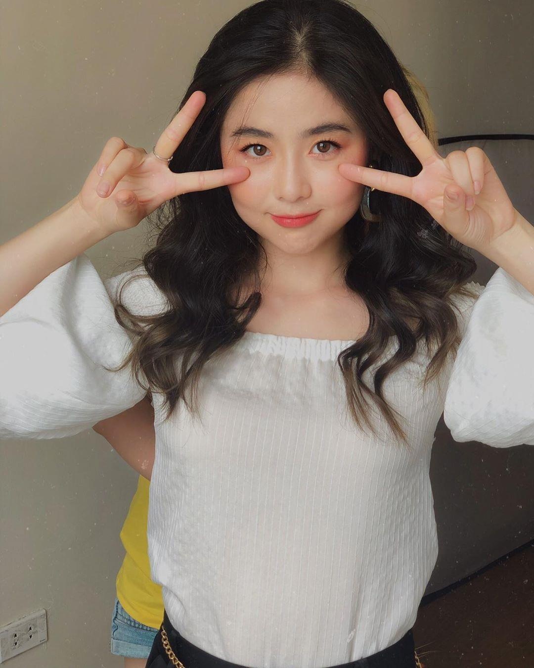 hot girl San khau dien anh anh 14