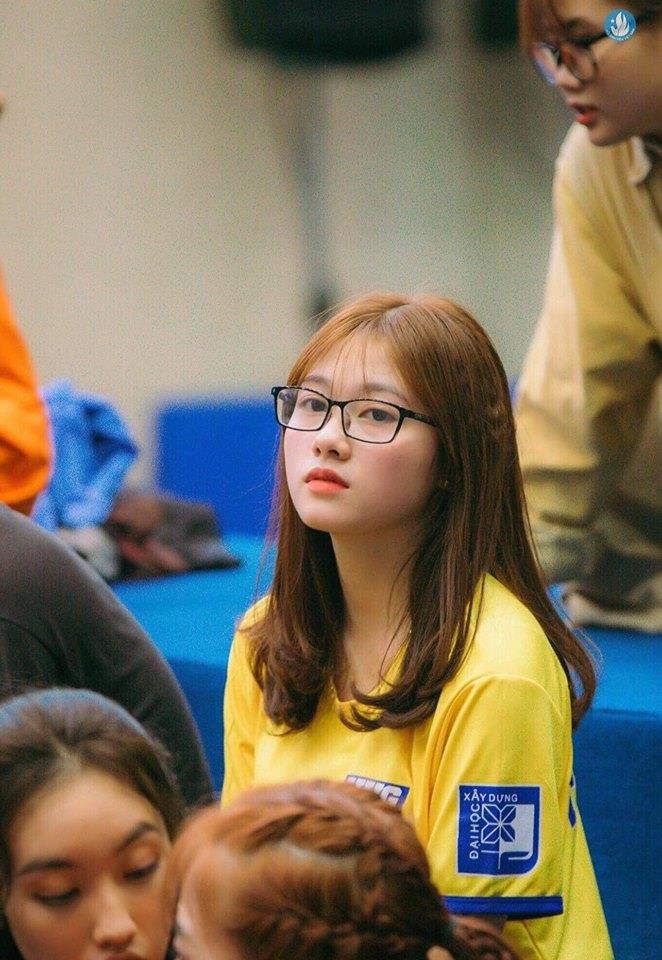 hot girl truong ky thuat anh 5