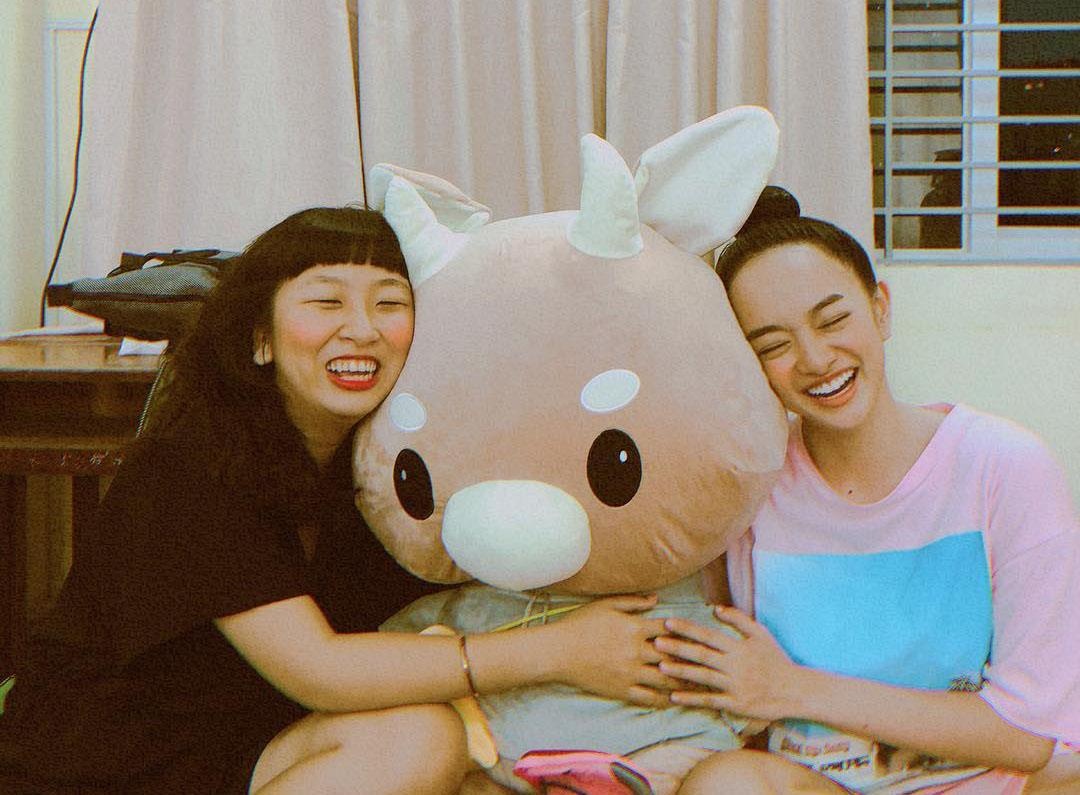 hot girl bi hieu lam dang yeu anh 1