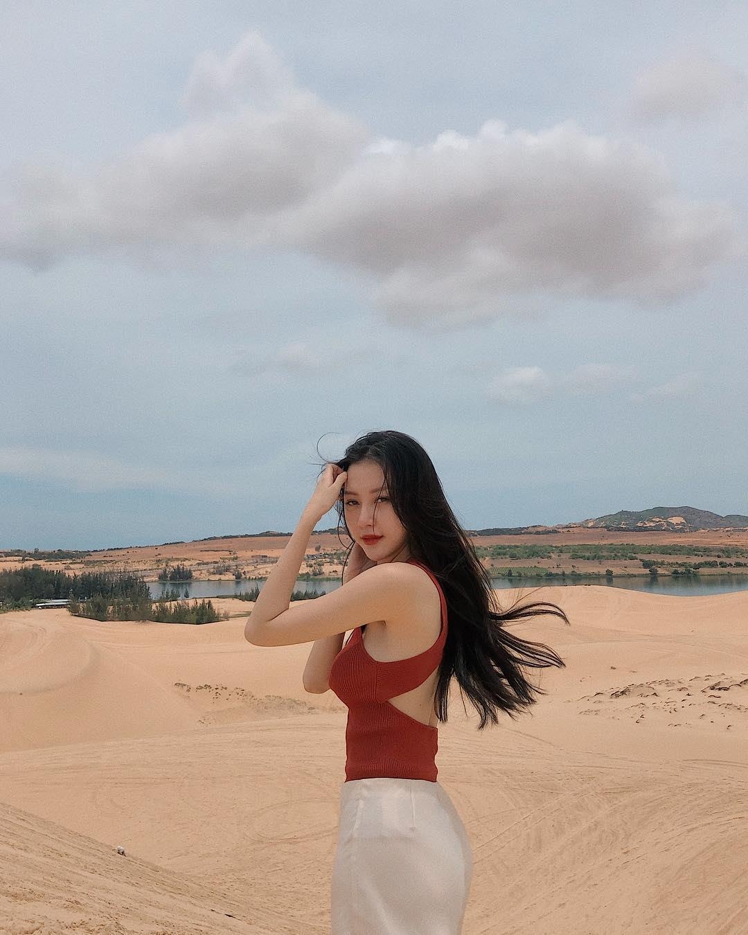 con gai de toc den dai anh 12