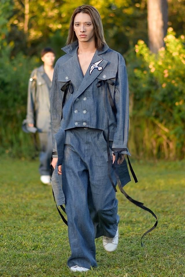 nam chinh MV cua Suni Ha Linh anh 4