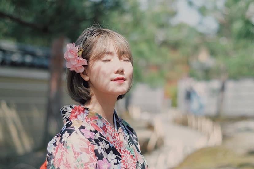 vo MC noi tieng anh 9