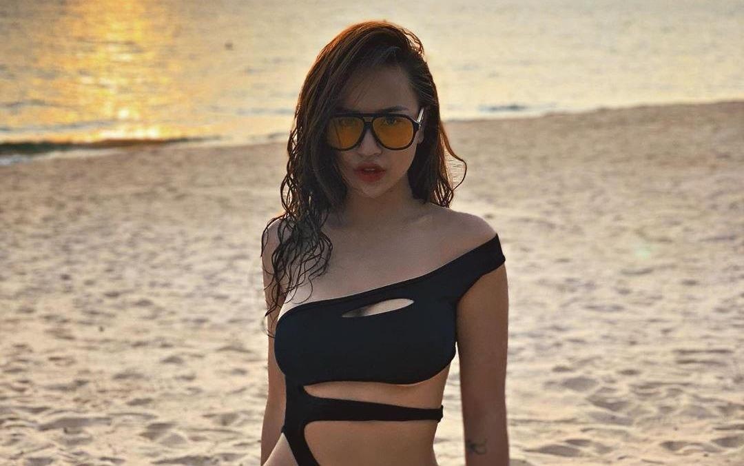 DJ Tit khoe voc dang nong bong khien nhieu nguoi thich thu hinh anh