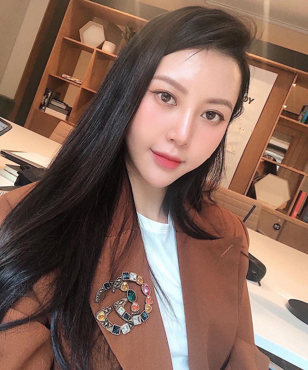 nhan sac hot boy hot girl ngay truoc anh 12