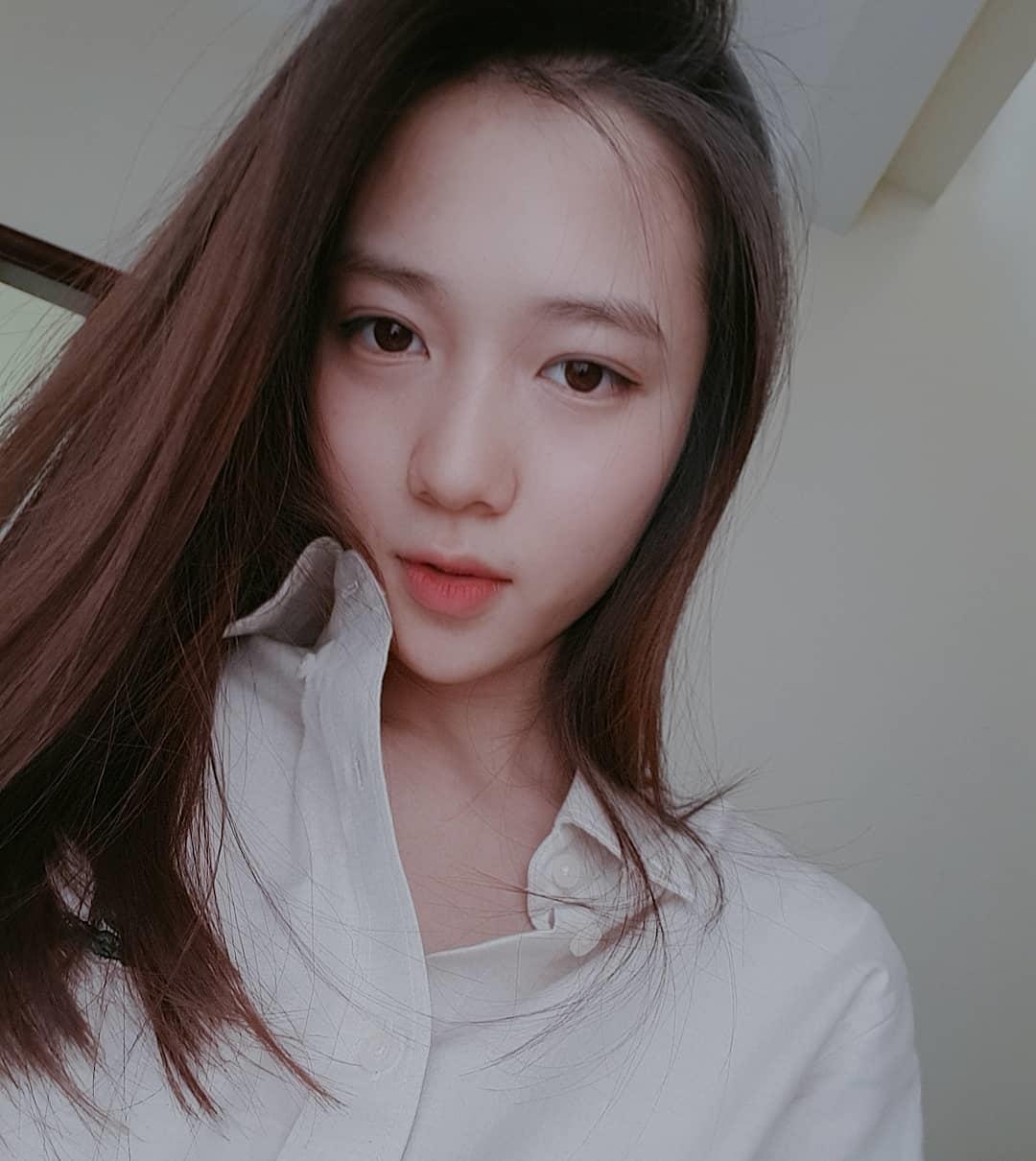 mat moc cua hot girl anh 8