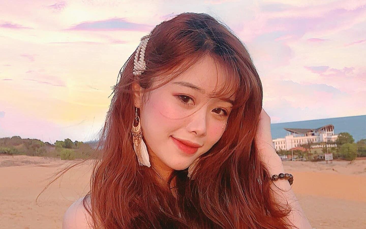 Ban gai Van Toan duoc dong nghiep khuyen 'chia tay di, yeu xa lam gi' hinh anh