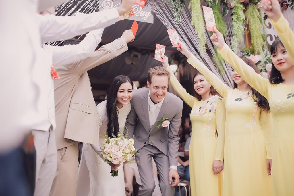 Phi công Diệu Thúy ảnh 5 Phi cong Dieu Thuy anh 5