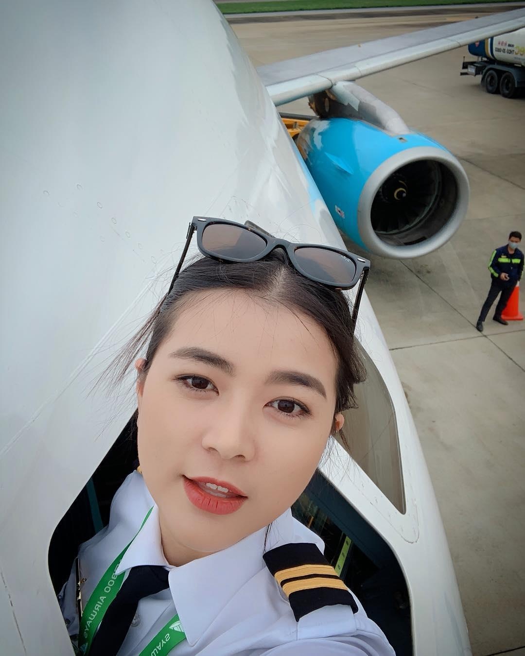 Phi công Diệu Thúy ảnh 6 Phi cong Dieu Thuy anh 6