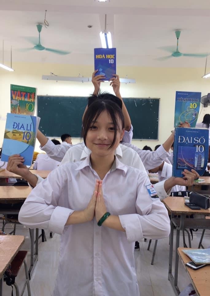 ngay dau den lop cua hoc sinh anh 2