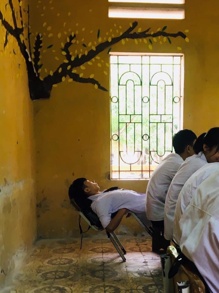 ngay dau den lop cua hoc sinh anh 7