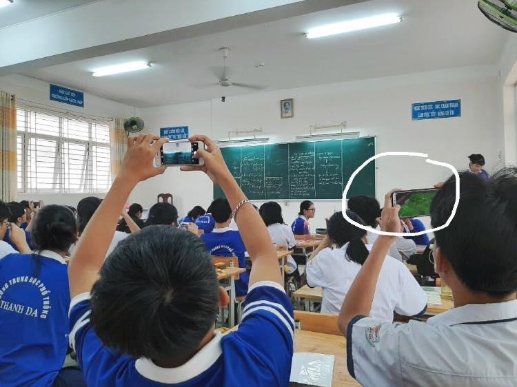 ngay dau den lop cua hoc sinh anh 5