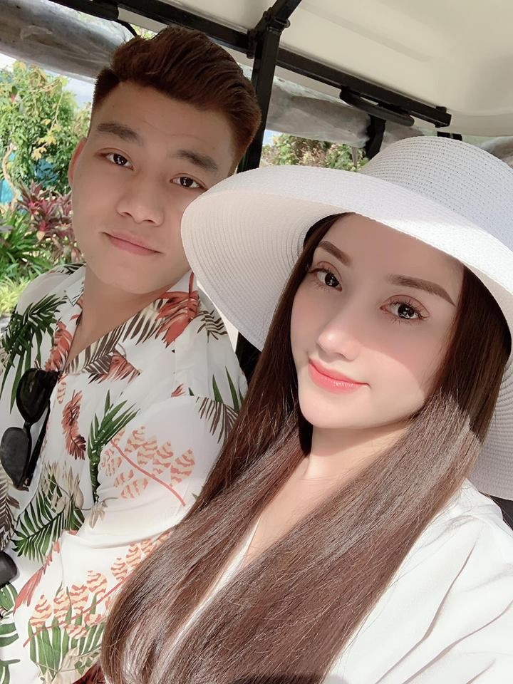 ban gai cau thu anh 7