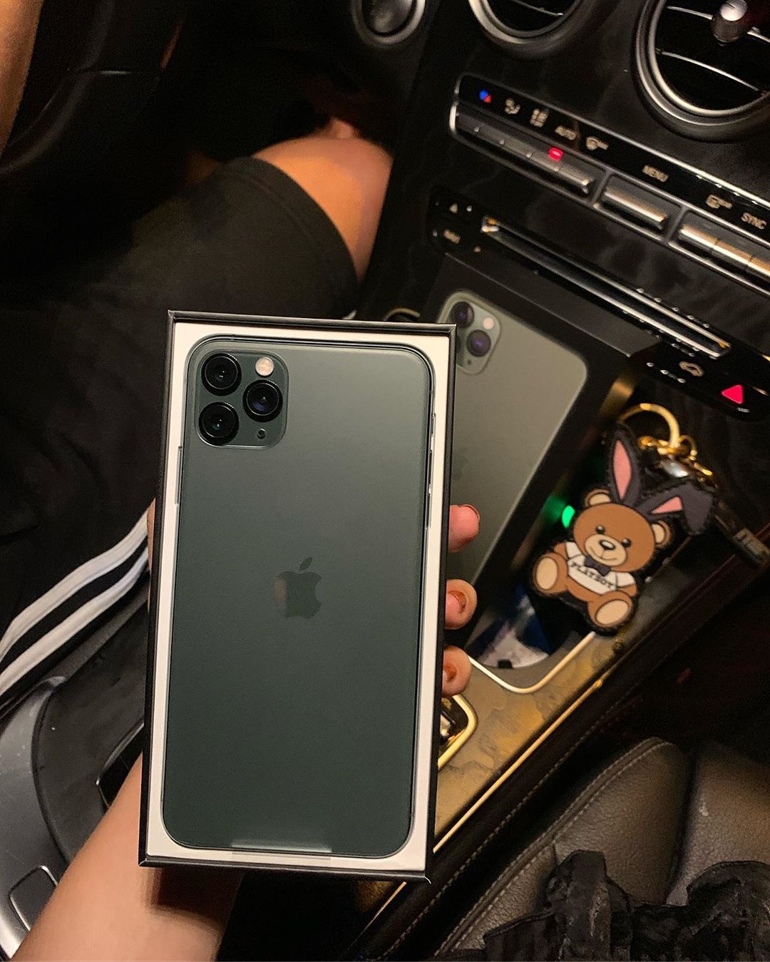 iPhone 11 anh 4