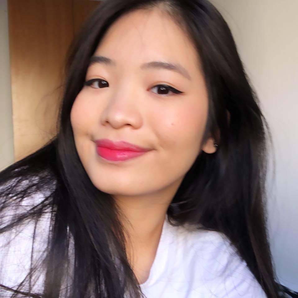 con gai nguoi noi tieng anh 12