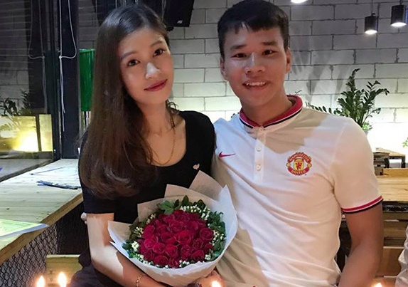 bạn gái Văn Dũng ảnh 1 ban gai Van Dung anh 1