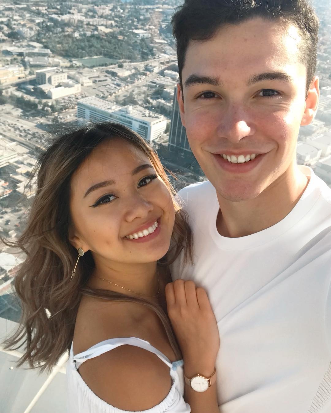 con gai nguoi noi tieng anh 9