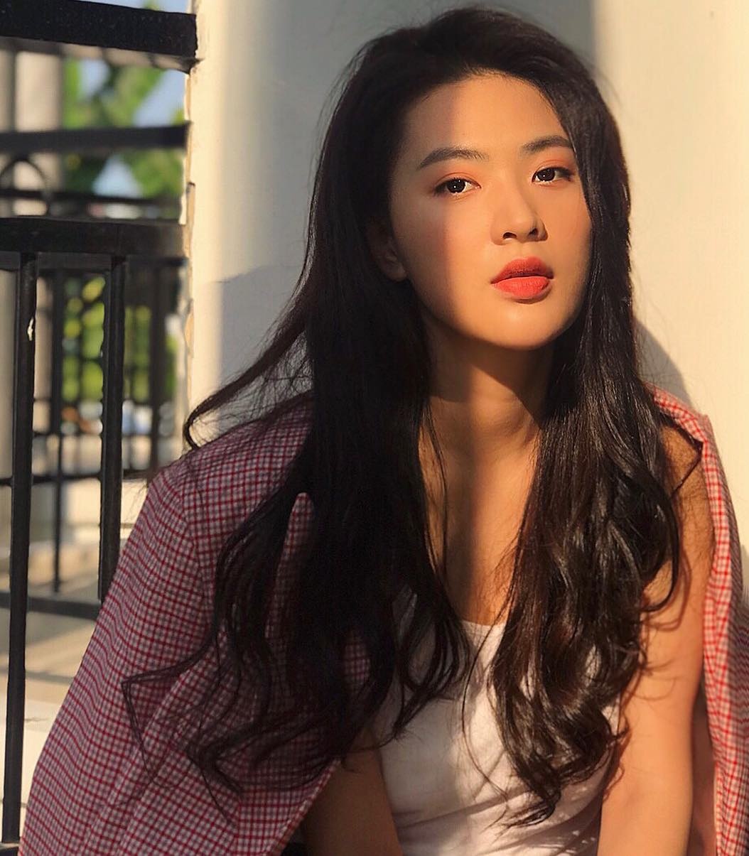 hot girl San khau dien anh anh 10