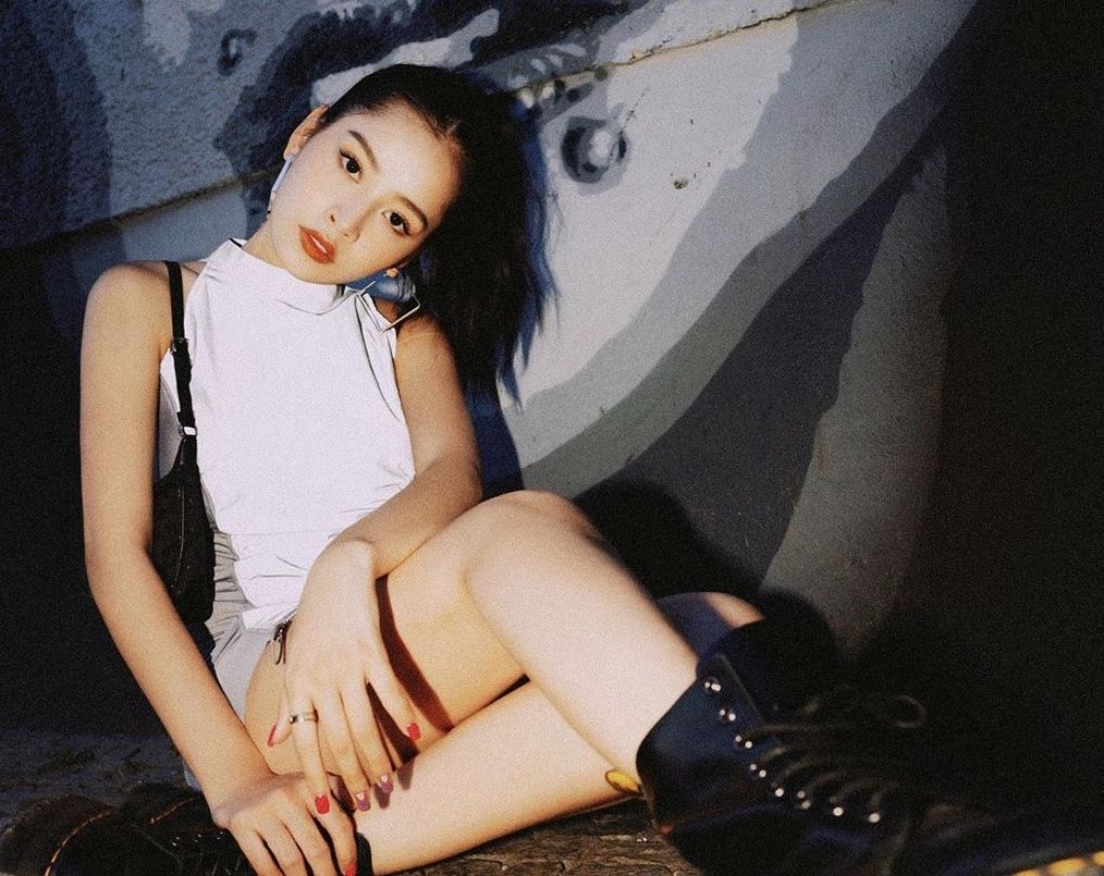 hot girl da di nang anh 9