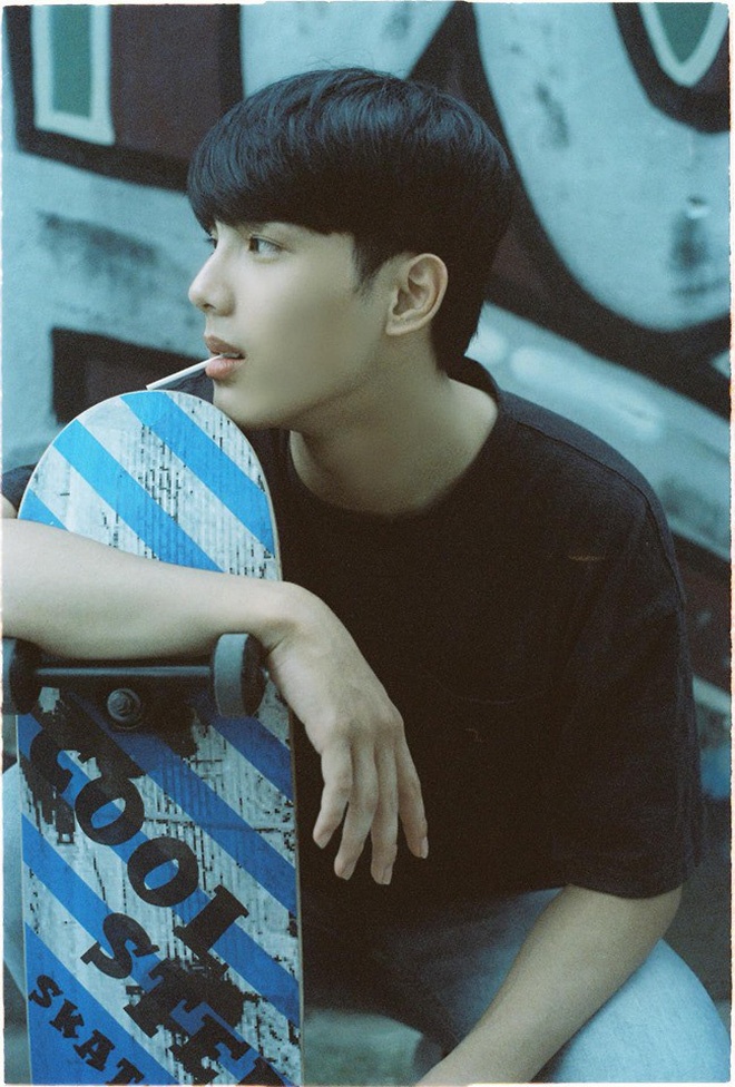 hot girl mac dong phuc anh 13