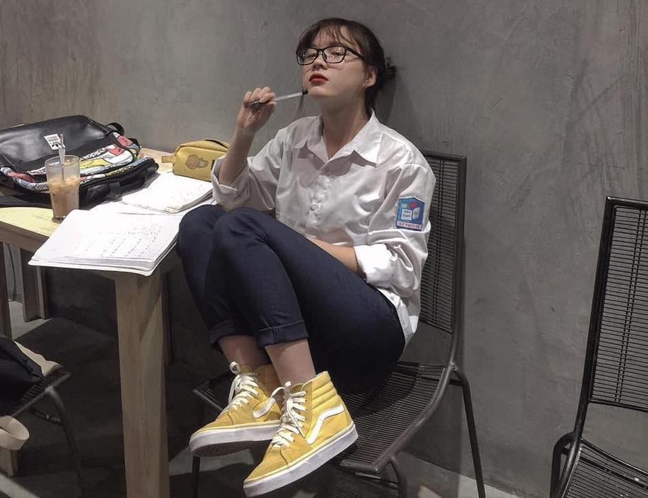 hot girl mac dong phuc anh 6