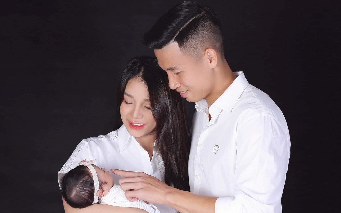 Vo Bui Tien Dung va dan WAGs Viet co nhan sac rang ro sau sinh hinh anh