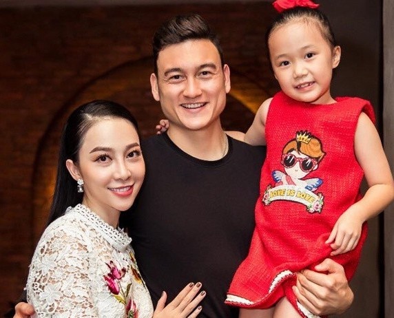 anh chi em ho noi tieng anh 1