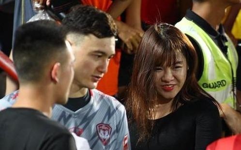 Van Lam - Yen Xuan va nhung cau thu co moi tinh chi em hinh anh