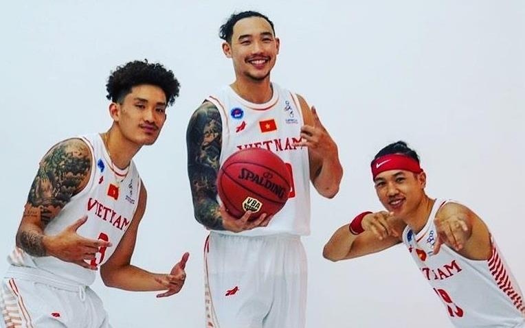 Tam Dinh, Sang Dinh va cac cau thu dien trai cua bong ro Viet Nam hinh anh