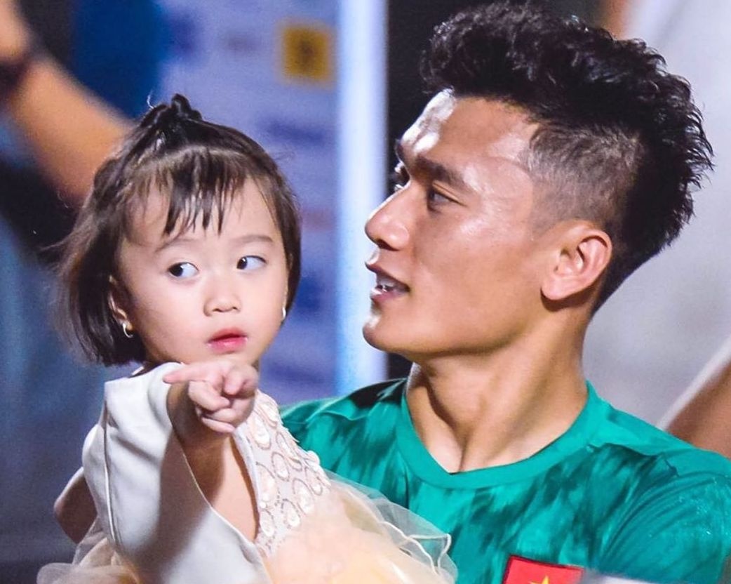 cau thu kin tieng chuyen tinh cam anh 4