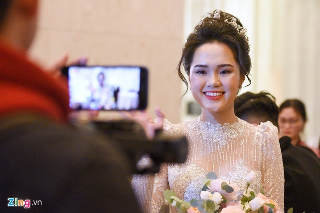 Quynh Anh co dau anh 4