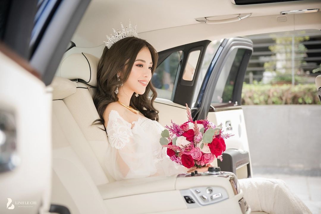 Quynh Anh co dau anh 5