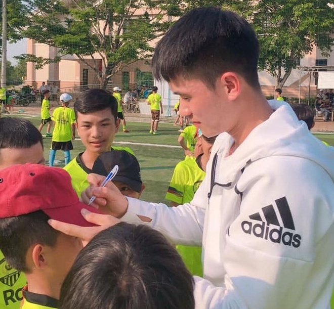 Ngan Mat biec anh 11