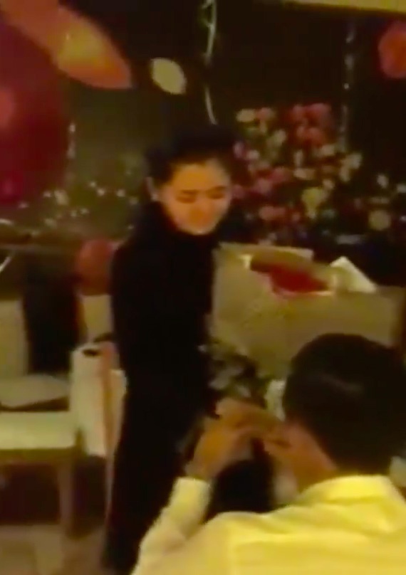 cầu thủ cầu hôn ảnh 5 cau thu cau hon anh 5