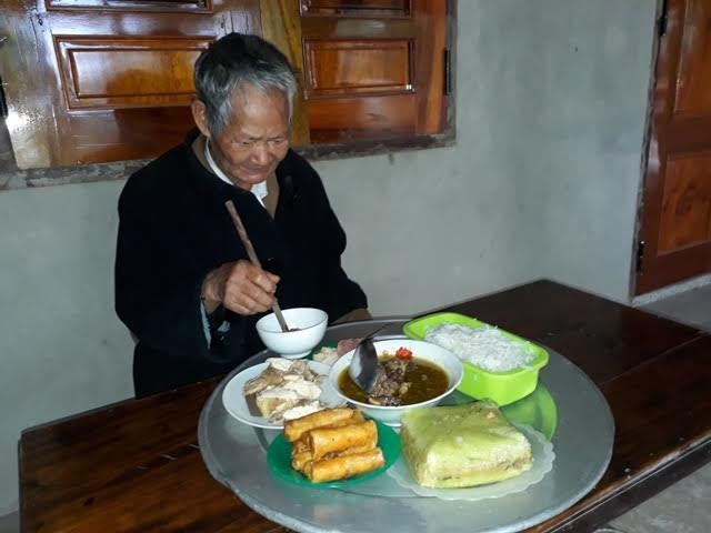 phong tuc chieu 30 Tet anh 3