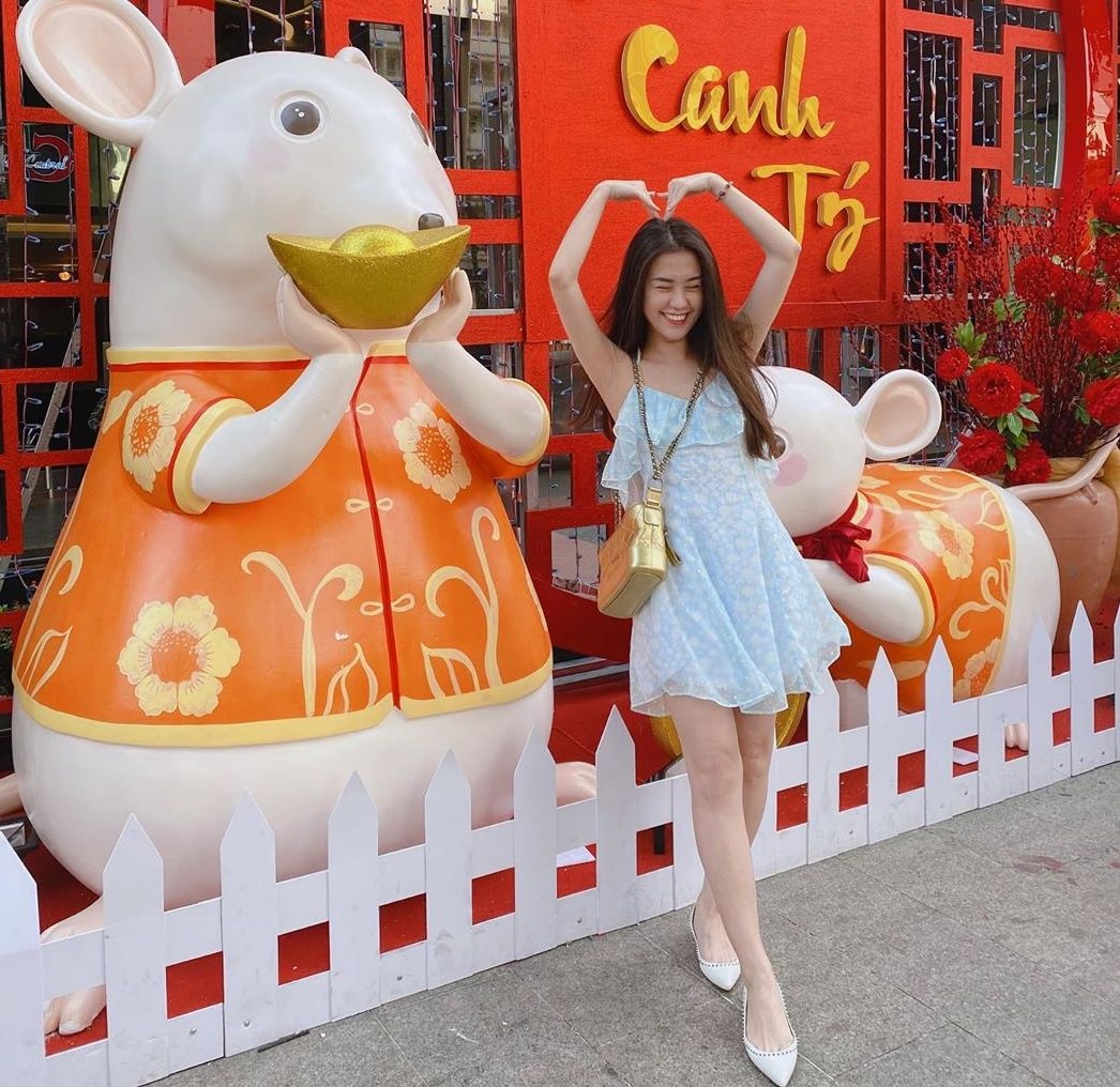 hot girl Viet chieu cuoi nam anh 2