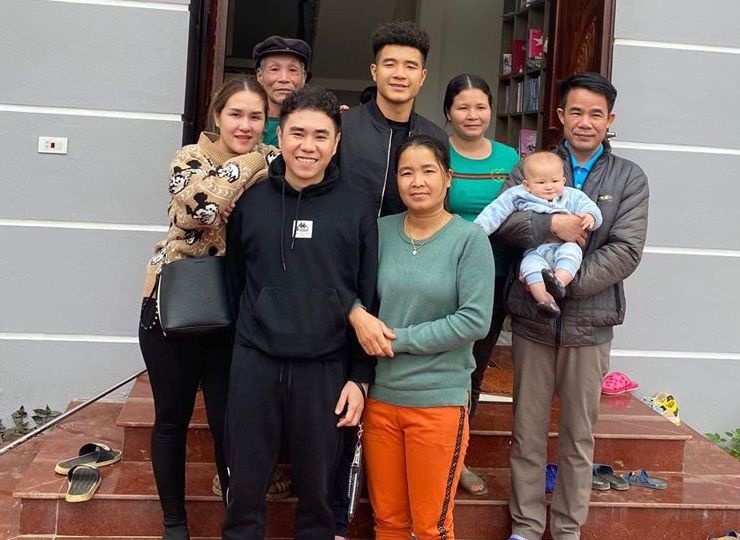 cau thu don Tet anh 1