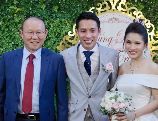 cầu thủ kết hôn ảnh 3 cau thu ket hon anh 3