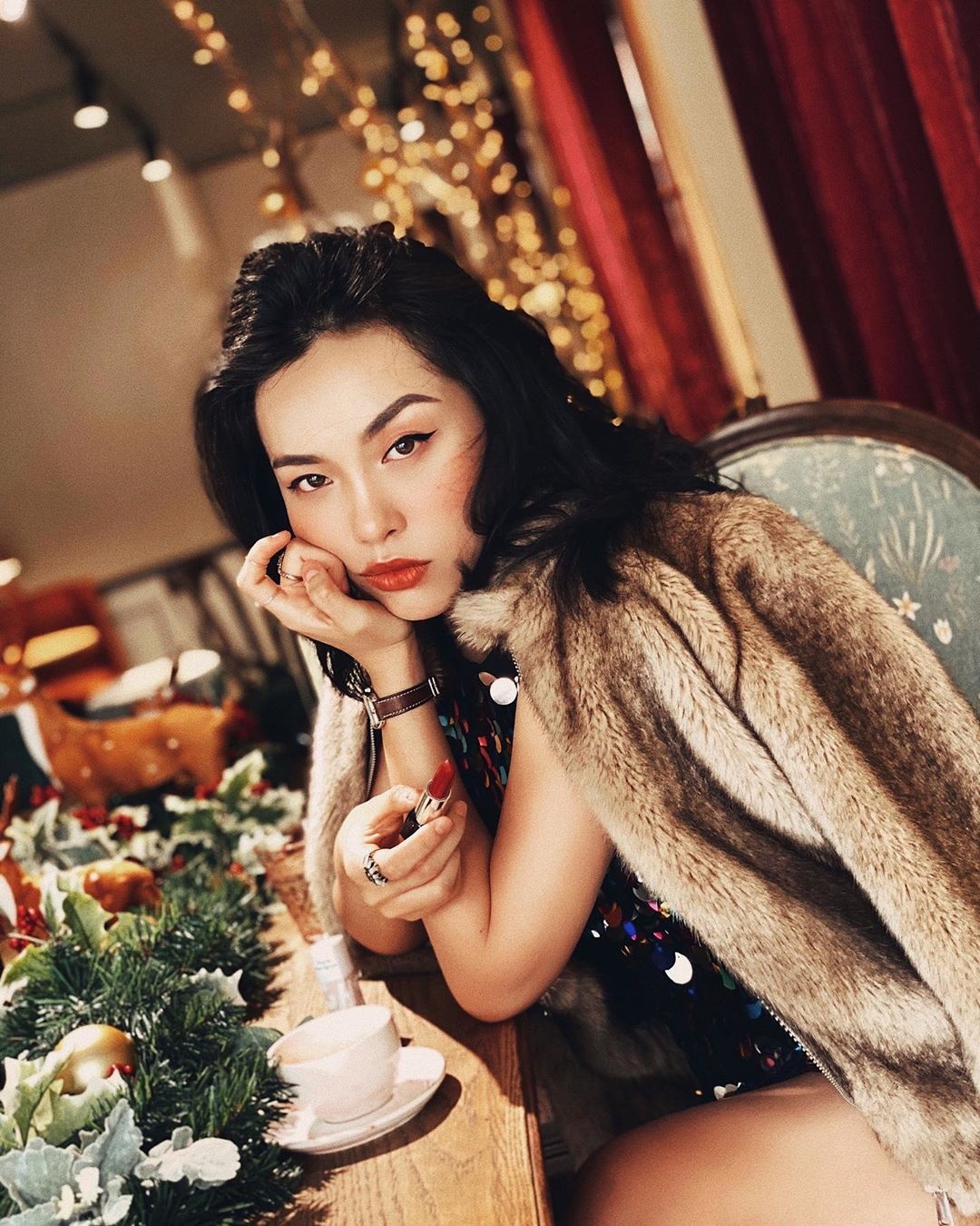 hot girl giong nhau anh 7