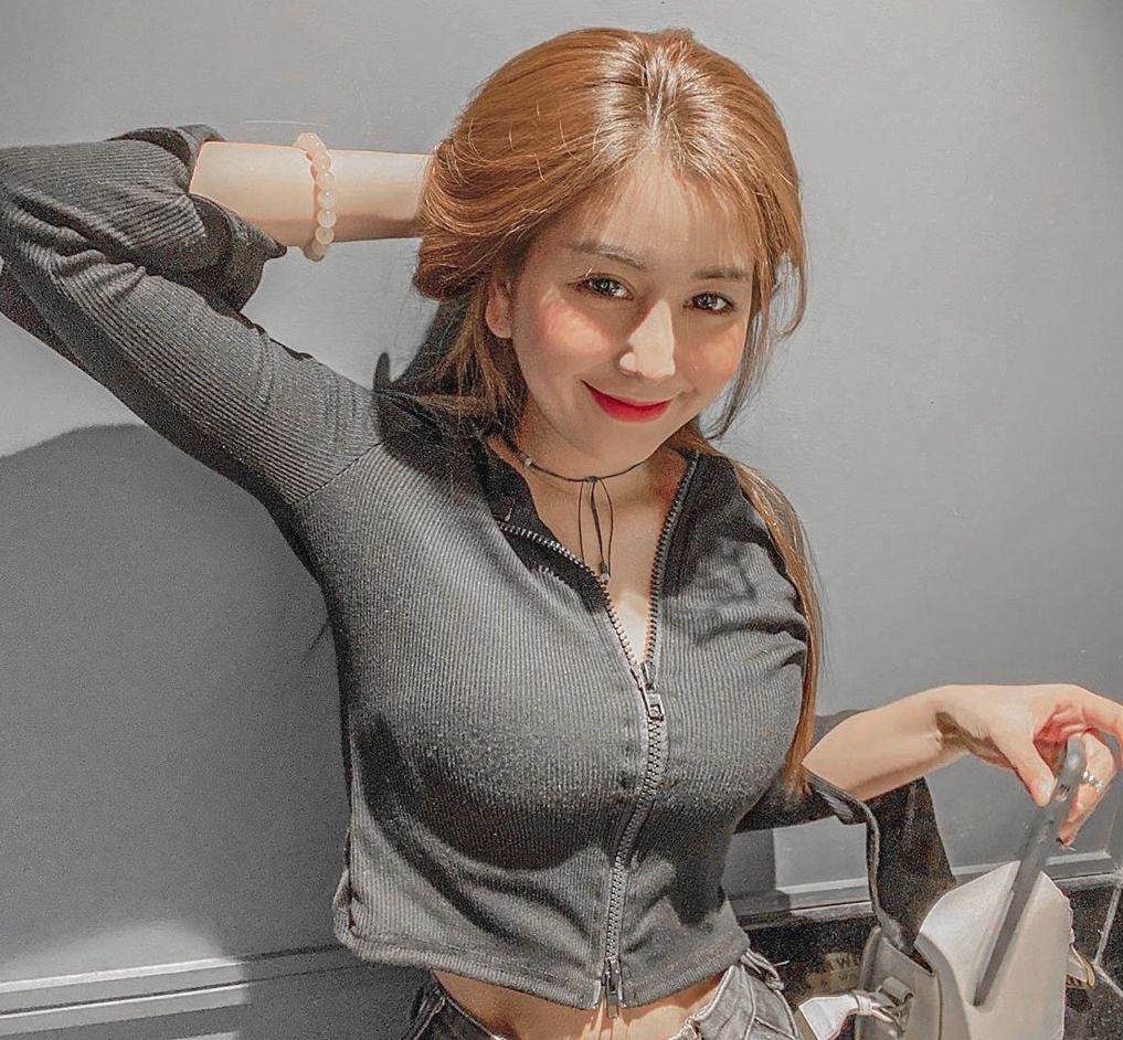 hot girl THPT Binh Hung Hoa anh 3