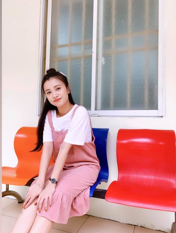 Chị Ong Vàng ảnh 5 Chi Ong Vang anh 5