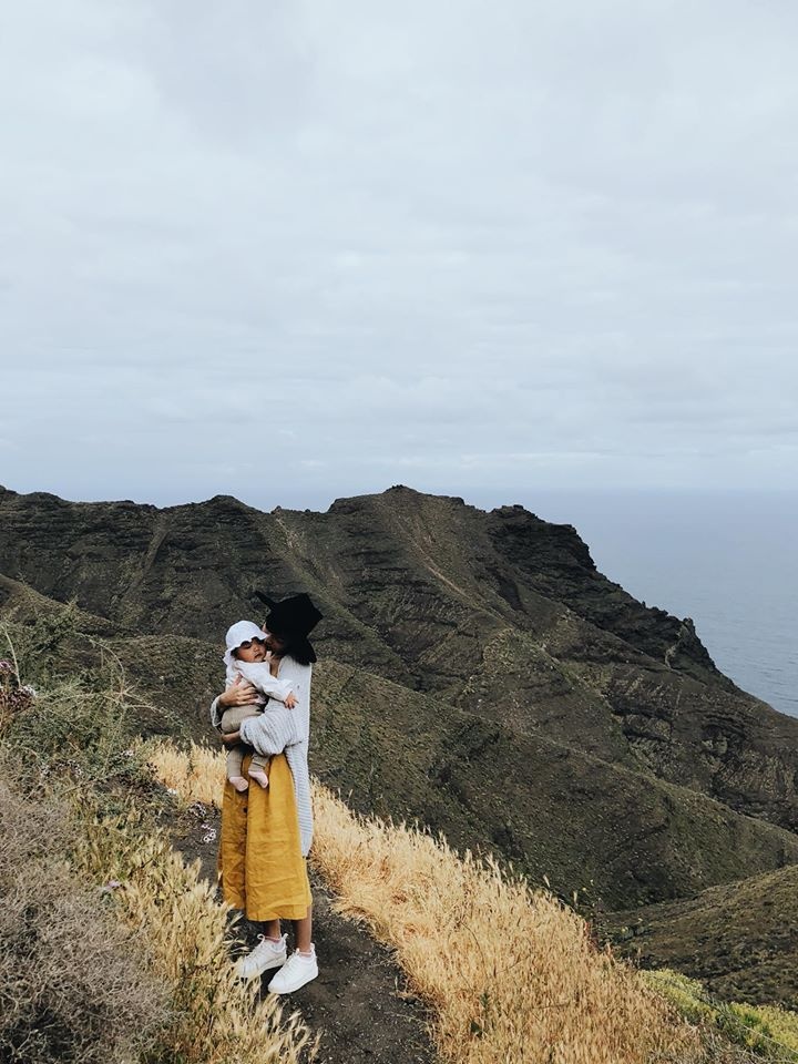 dua con nho di du lich anh 6