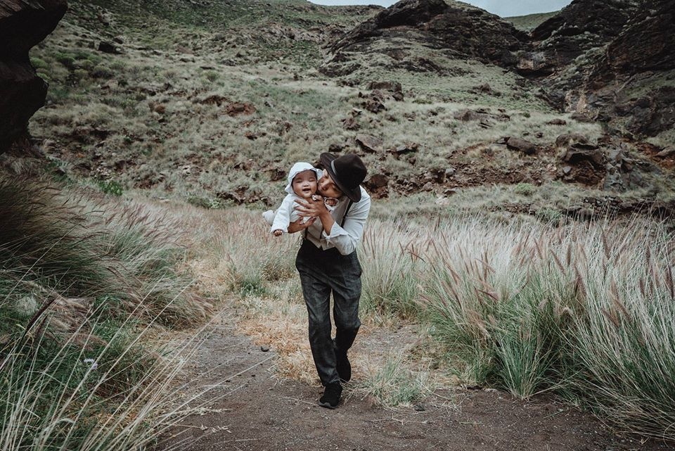 dua con nho di du lich anh 20