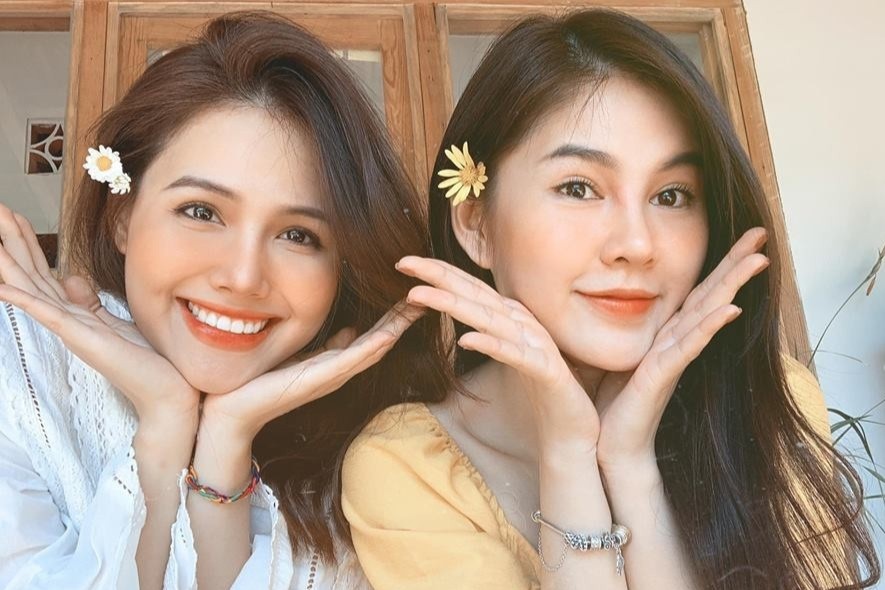 Nhung cap hot girl than thiet tu trong phim toi ngoai doi hinh anh