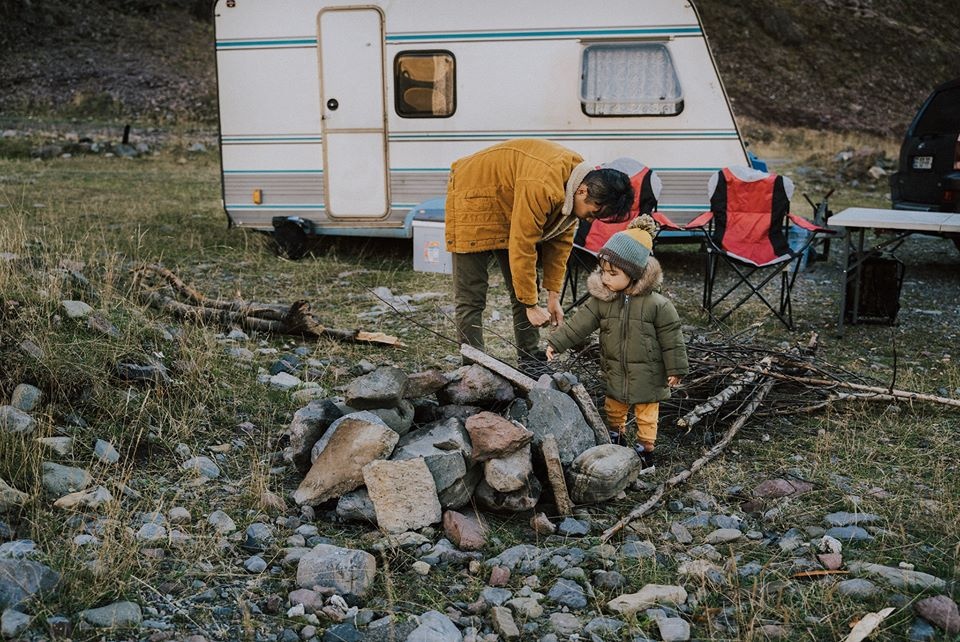 dua con nho di du lich anh 4