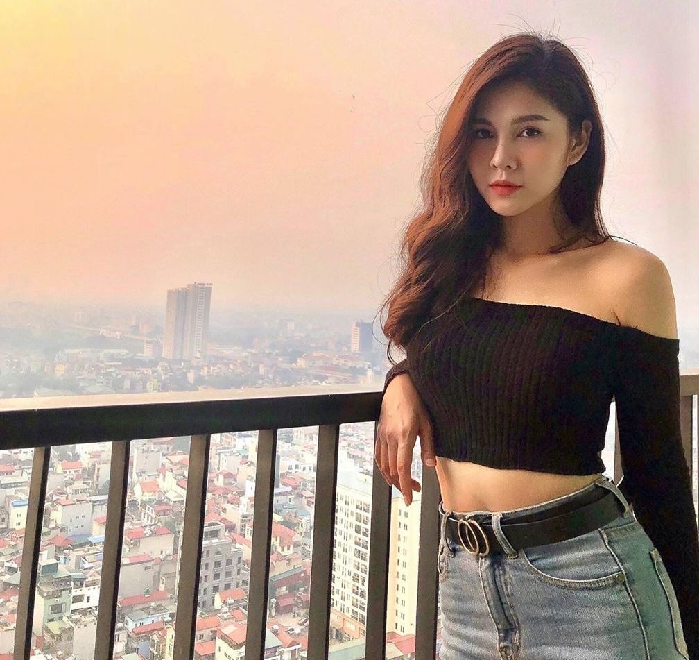 mua nha tau xe anh 10