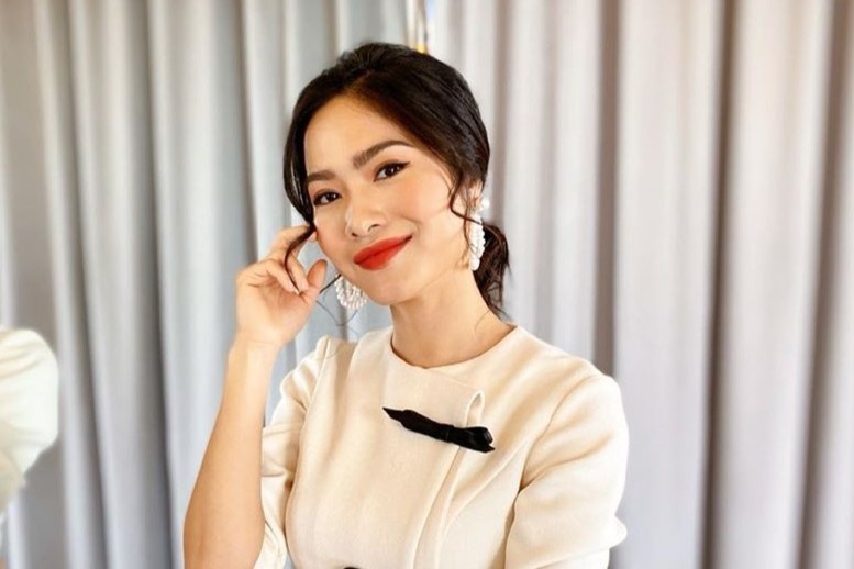 MC cua VTV tiet kiem tu nam 22 tuoi, mua nha, xe vao nam 26 tuoi hinh anh