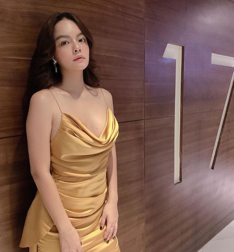 phong cach thoi trang Pham Quynh Anh anh 11