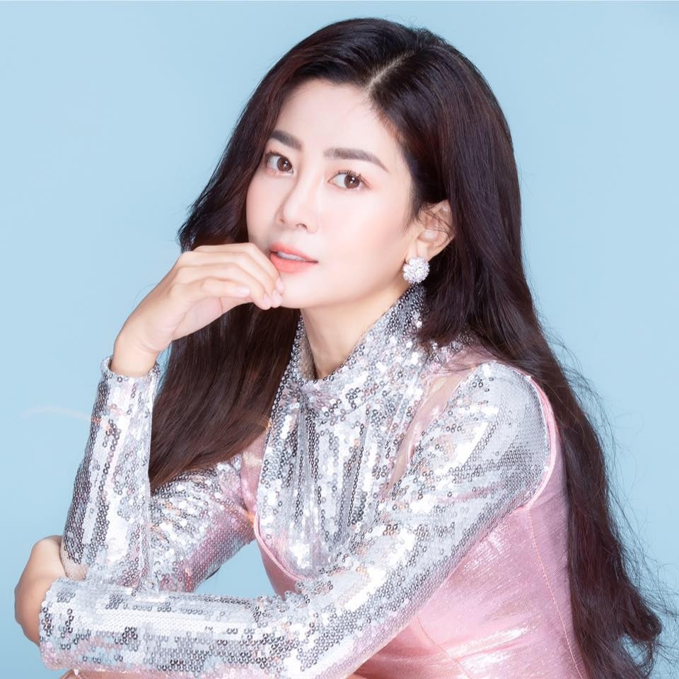 Mai Phuong qua doi anh 1